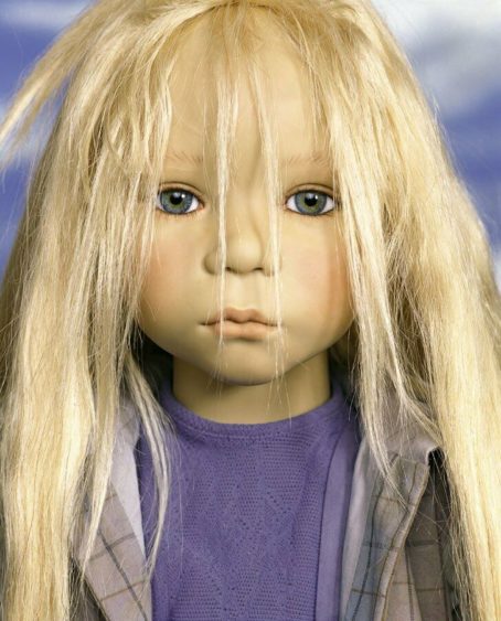 Annette Himstedt : Karile - Image 9