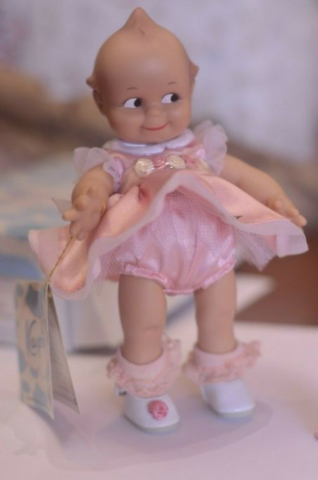 Kewpie Celebrates 1st Birthday- 8" Doll - Image 2