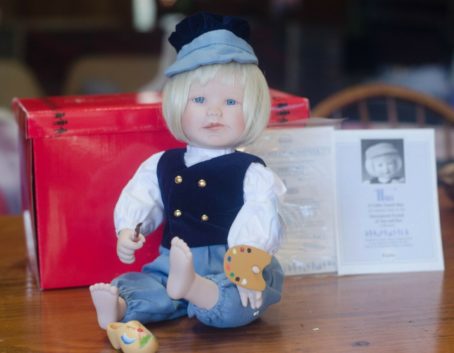 Kathy Barry-Hippensteel : Hans Dutch Boy Doll - Image 4